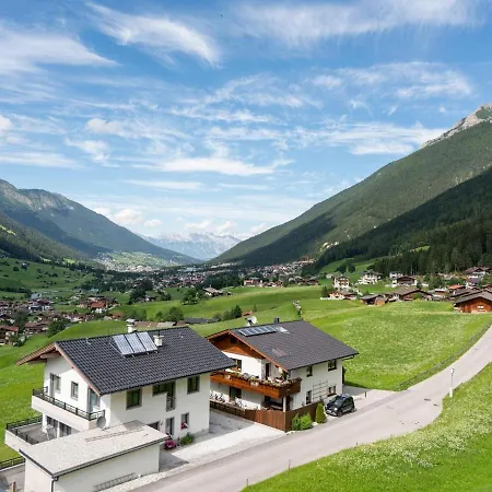 Apartment In Neustift In The Stubai Valley Neustift im Stubaital Exterior photo
